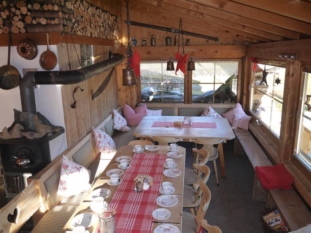 Skihütte Innenansicht