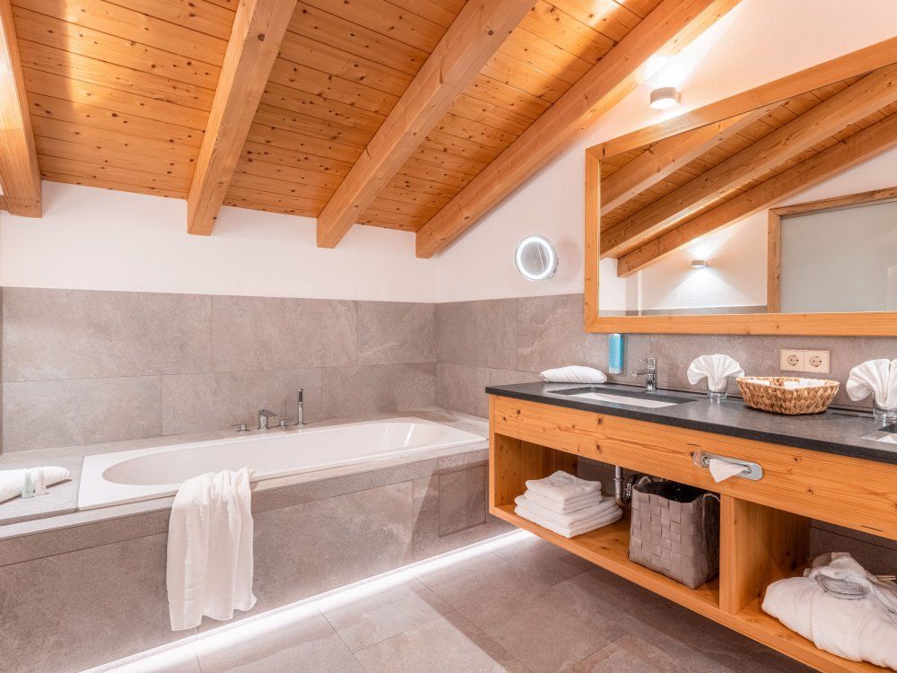 hanuselhof_wellness-suite_304_jul21_030-hdr-bearbeitet_srgb_fullres