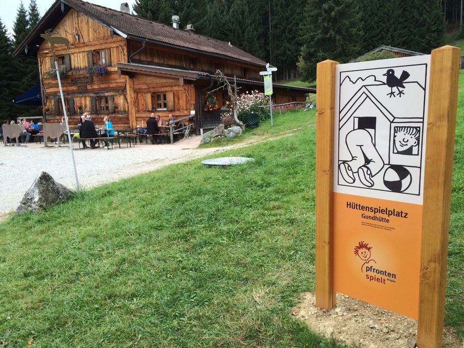 Hüttenspielplatz an der Edelsberghütte