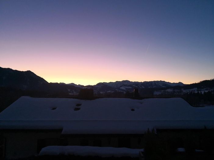 Sonnenaufgang vom Wohnzimmer