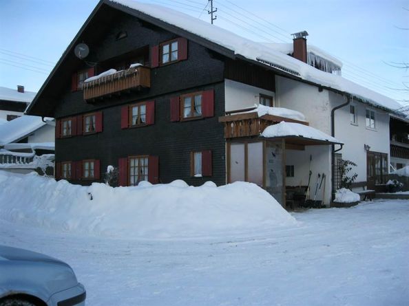 Haus Winter, home in winter
