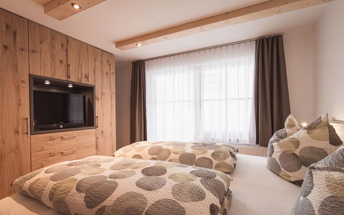 Schlafzimmer Wohnung 2