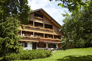 Hausansicht Balkonseite  (Ansicht 3)