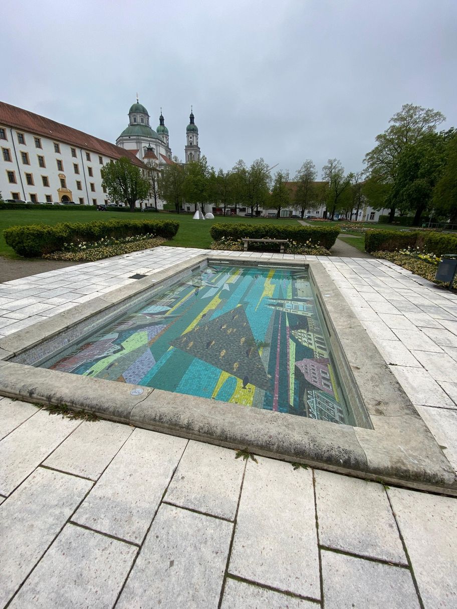 Mosaikbrunnen im Hofgarten Kempten