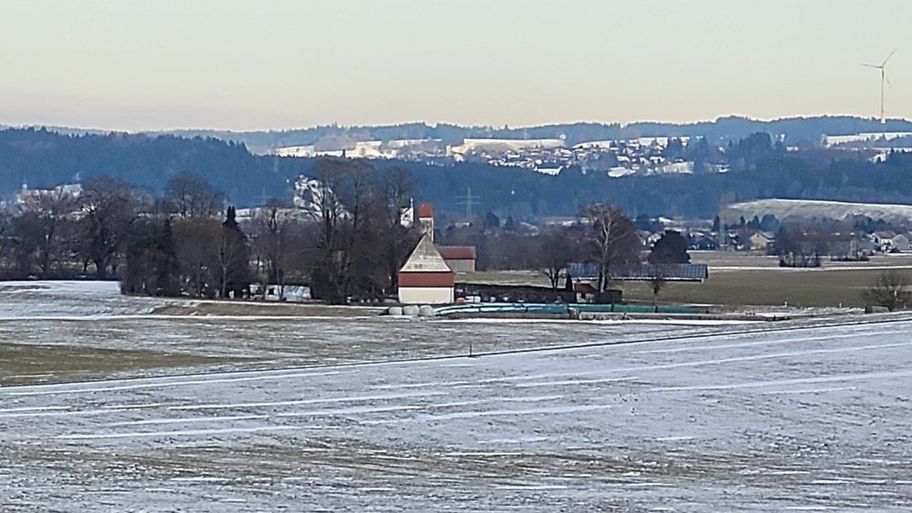 Wiesenweg zum Elbsee und zurück
