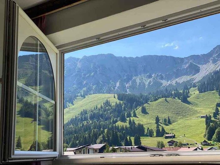 Oberjoch_Landhaus_ Ausblick_Wohlfühlen