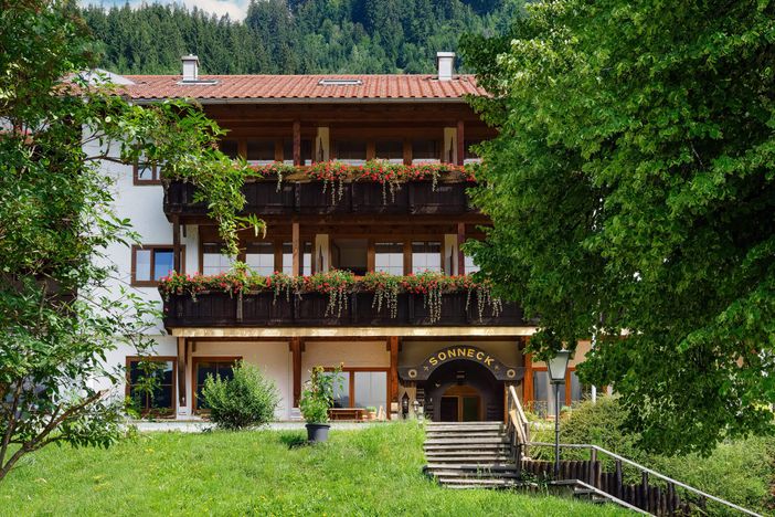 Hausansicht Alpenhotel Sonneck, Bad Hindelang