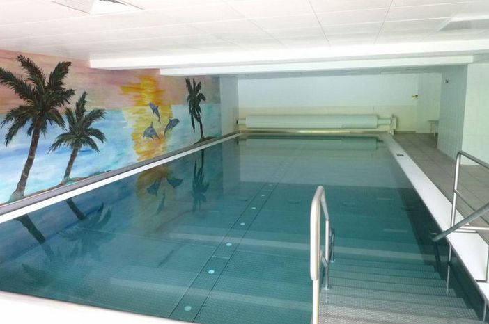 Schwimmbad 6 x 15 m
