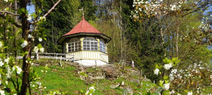 Blick zum Pavillion