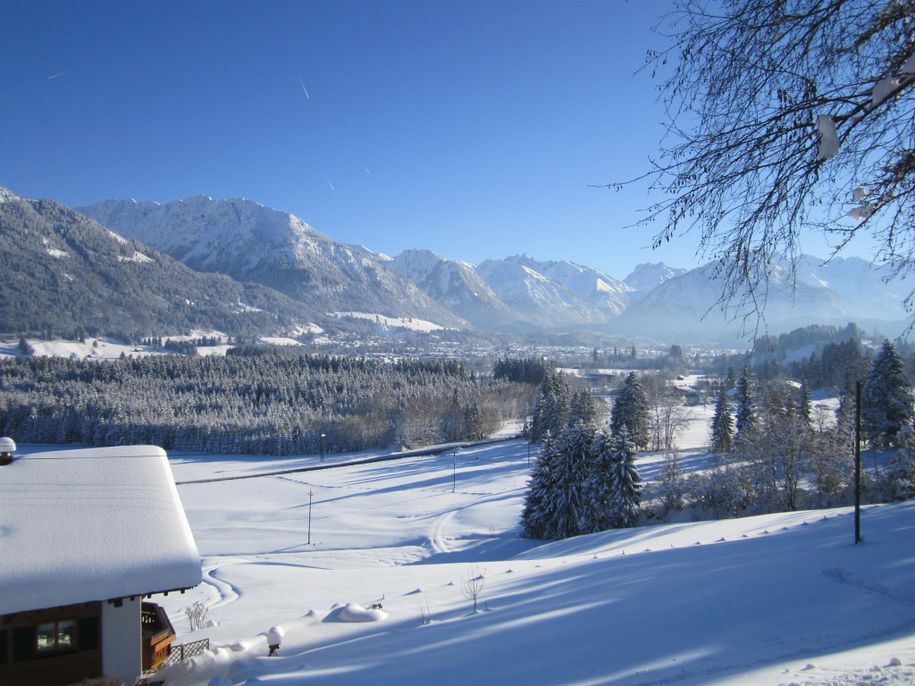 Winterliche Aussicht vom Landhaus