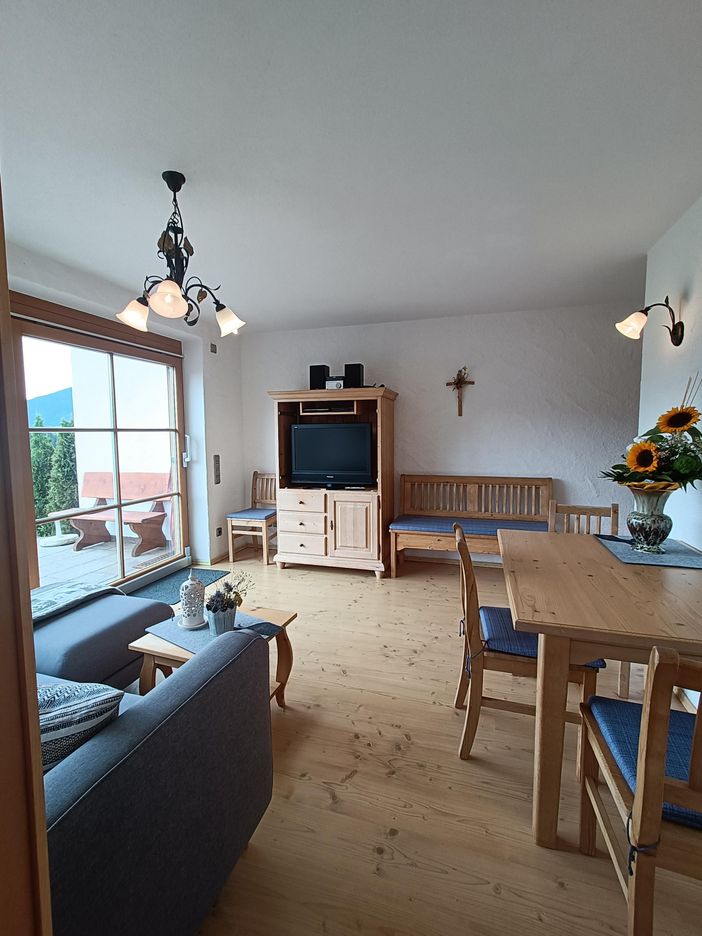 Fewo Eisenberg Wohnzimmer