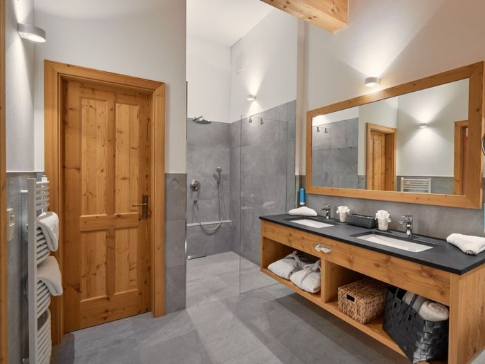 Hanusel Hof Wellness-Suite Bad