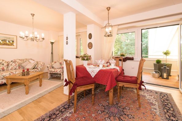 Wohn- und Esszimmer