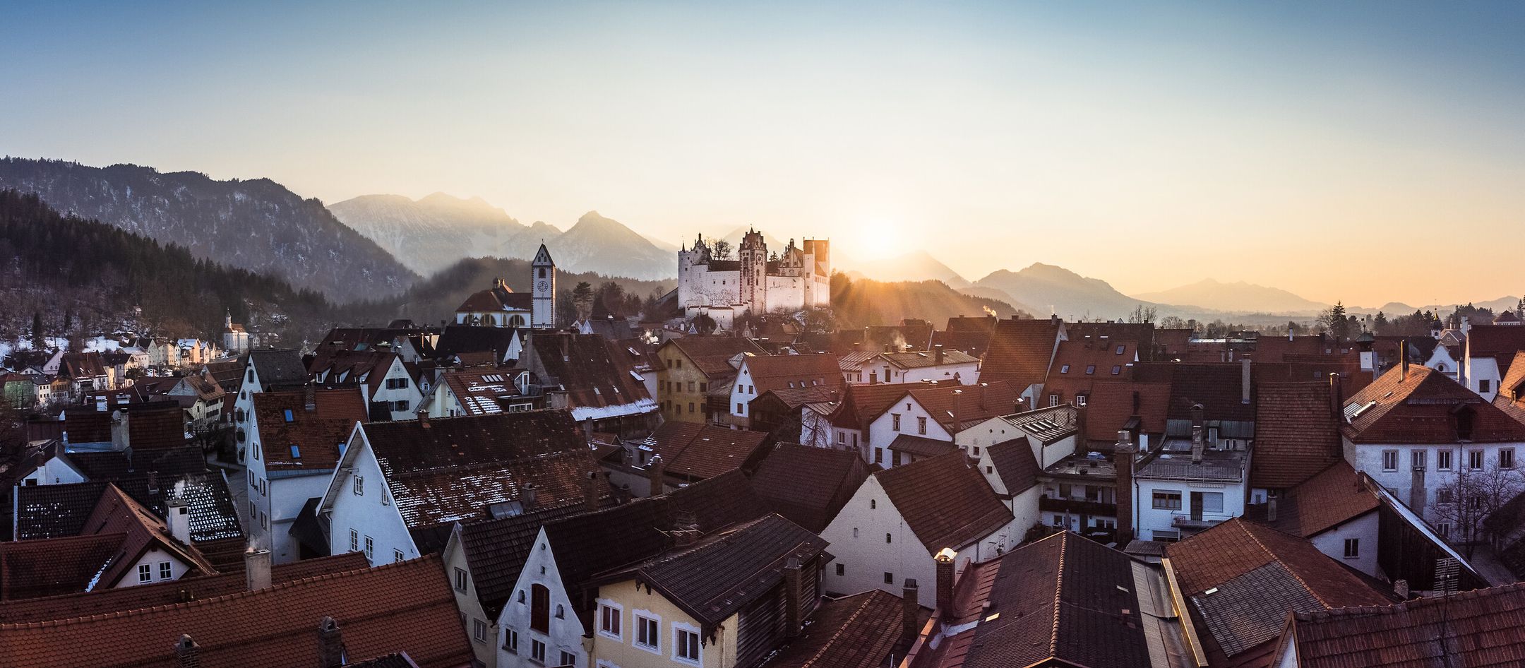 Füssen_Altstadt_Dächer_53(3)_©Füssen_Tourismus_und_Marketing_David_Terrey[1]