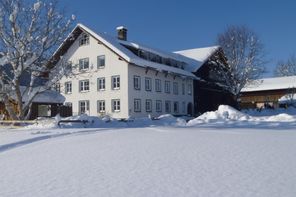 Winter am Hof