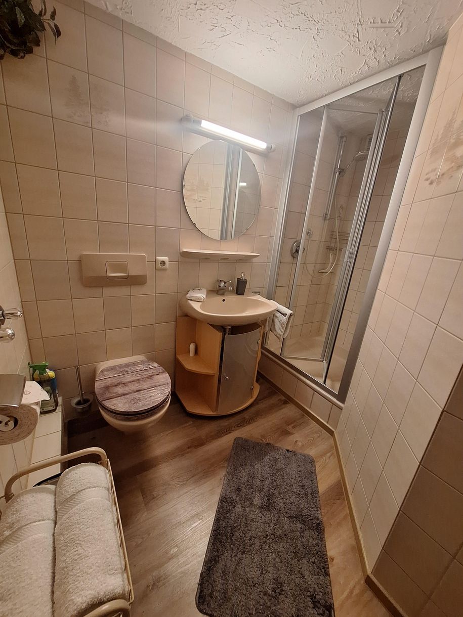 FW Edelweiß Badezimmer