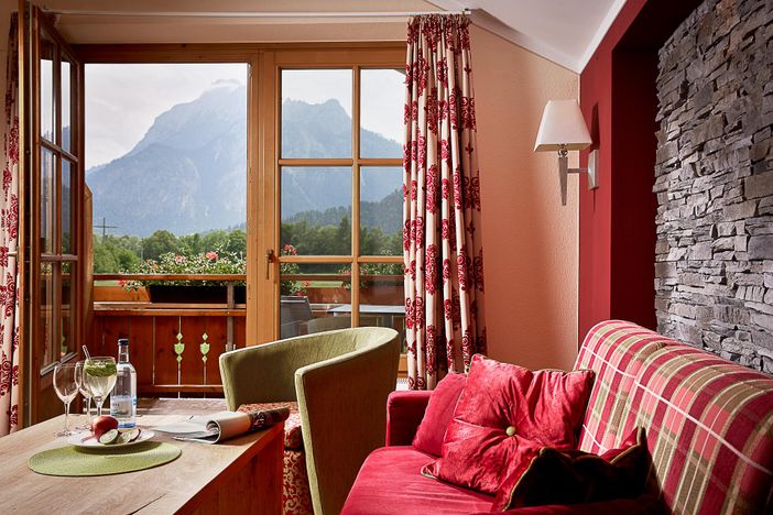 Zimmer mit Bergblick