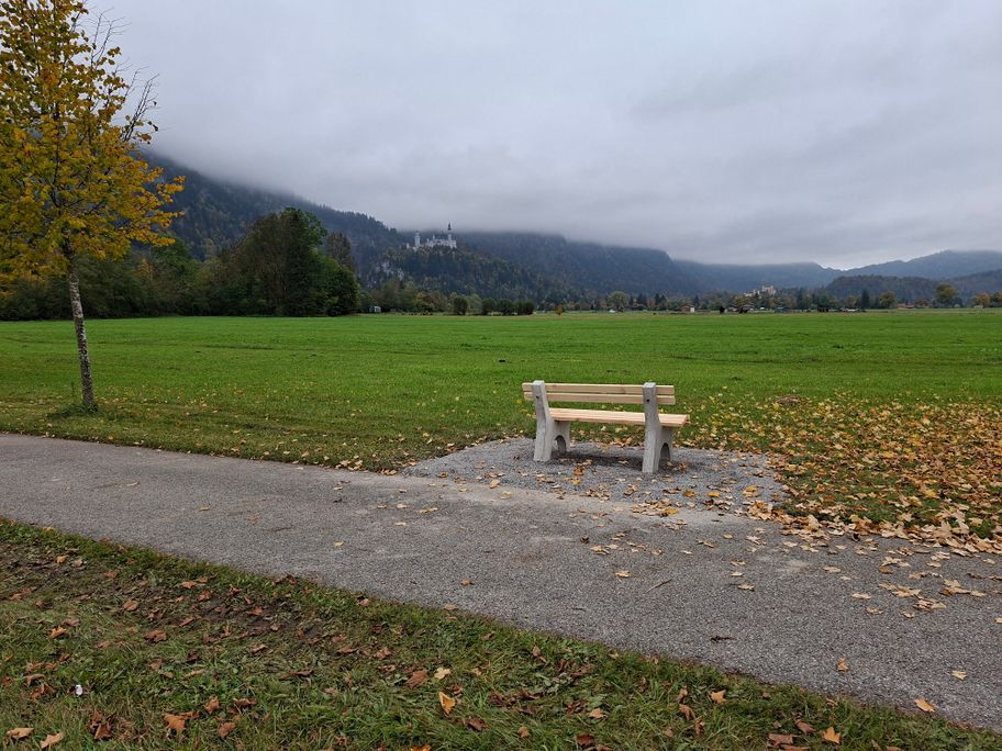 Bank 1 an der Tegelbergstraße