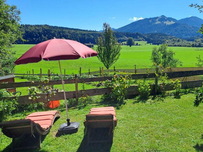 Gästegarten mit Bergblick