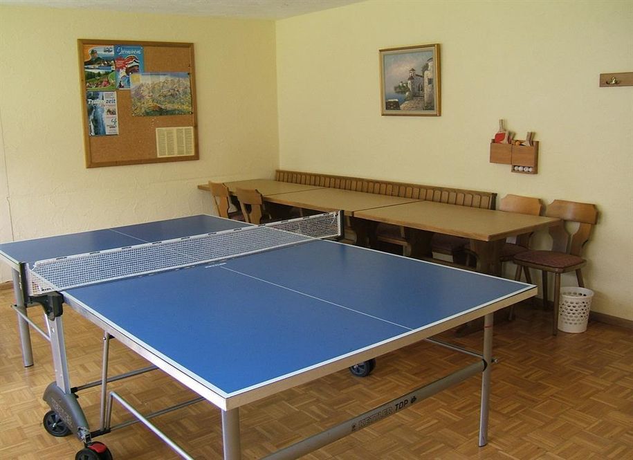 Gemeinschaftsraum mit Tischtennis