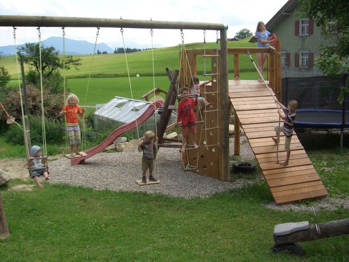 Unser Spielplatz ohne Durchgangsverkehr