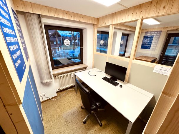 FlexDesk im The White Lake Coworking