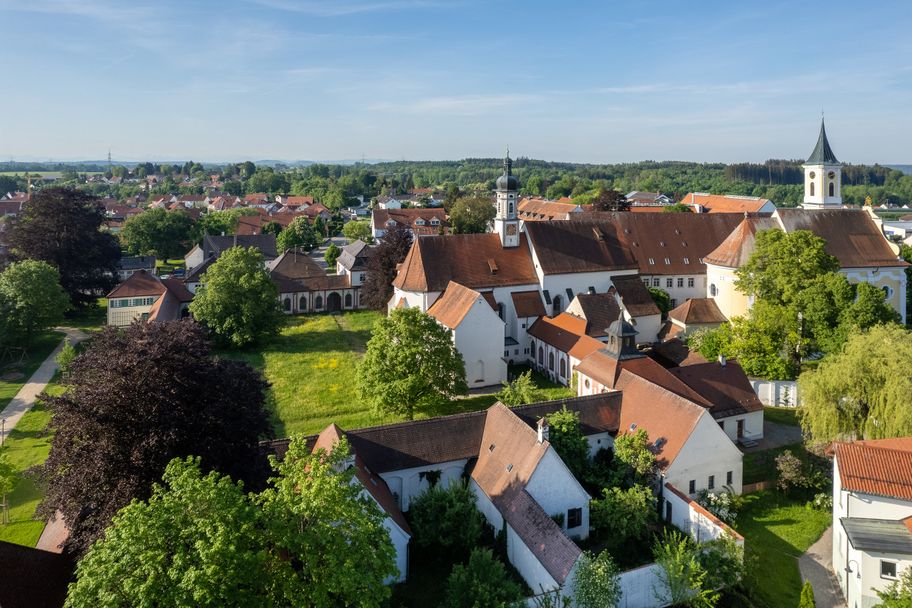 Kartause Buxheim Luftaufnahme_Louis Zuchtriegel (1)