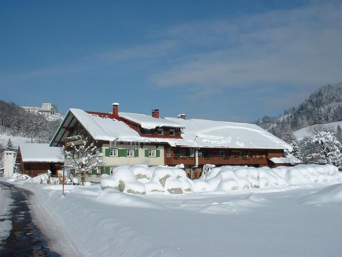 Hausansicht Winter