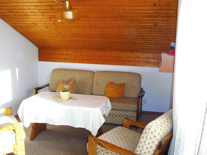 Das Wohnzimmer von Wohnung 1