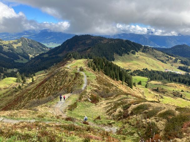 Weiterer Blick Richtung Ofterschwanger Horn