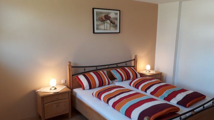 Schlafzimmer 2