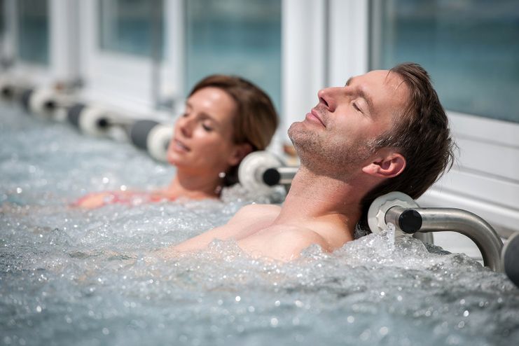 Vitalium_Sprudelliegen