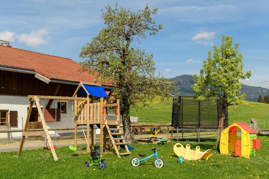 Spielplatz Maderhalm klein