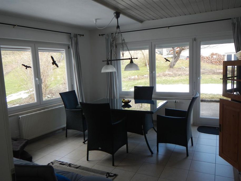 Wohnzimmer Bild 2