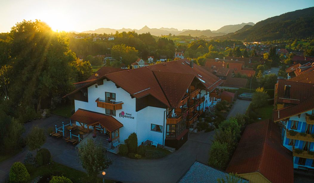 Sonnenaufgang Alpenrose Nesselwang