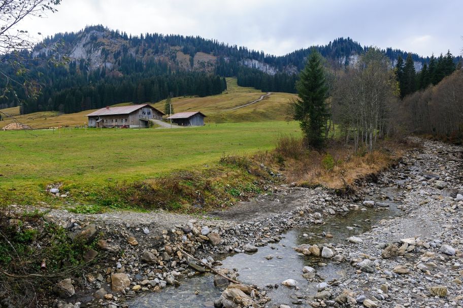 Von Balderschwang zum Scheuenwasserfall