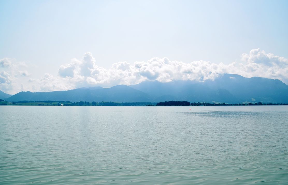 Forggensee und Ammergauer Alpen
