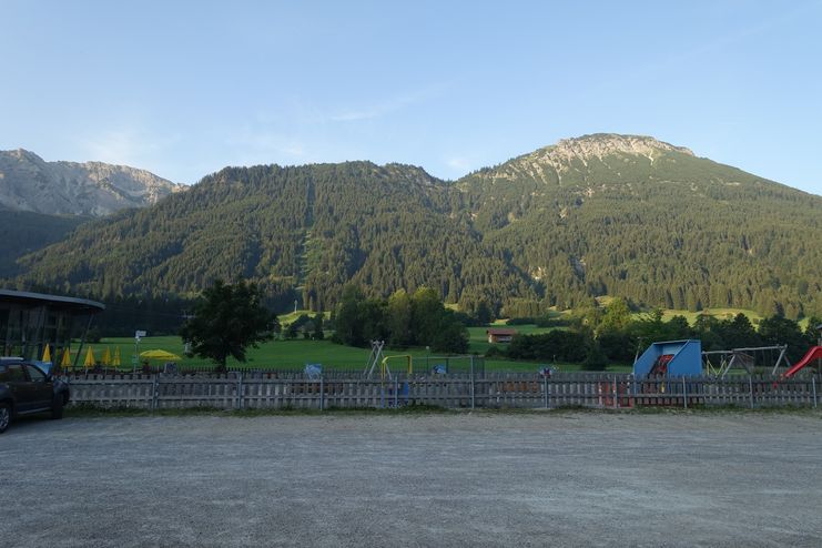 Blick von der Breitenberg Talstation auf den Breitenberg