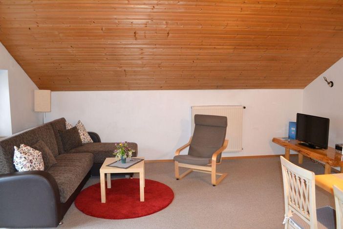Ferienwohnung II DG 1
