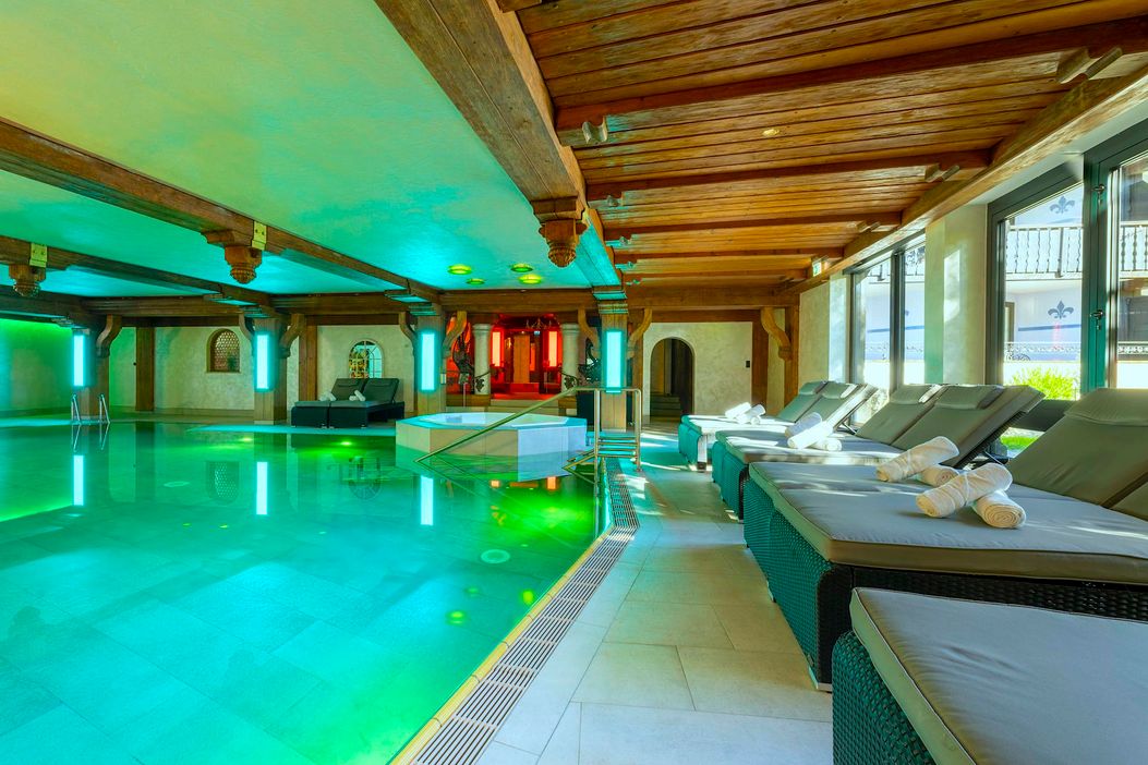 Innenpool_Hotel-Ludwig-Royal_0110-HDR Kopie