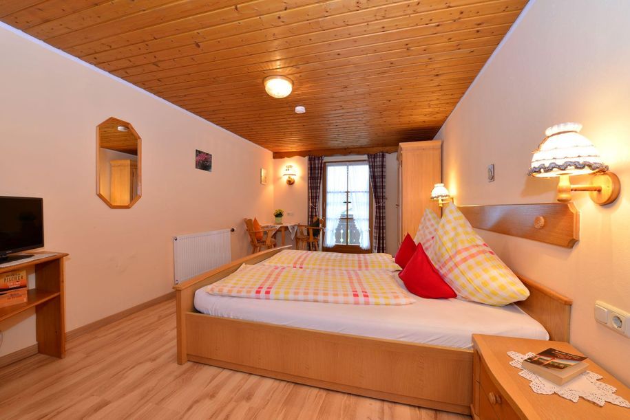 Schlafzimmer Frauenschuh klein