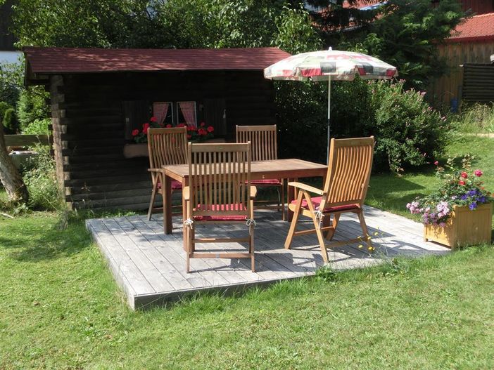 Garten im Sommer