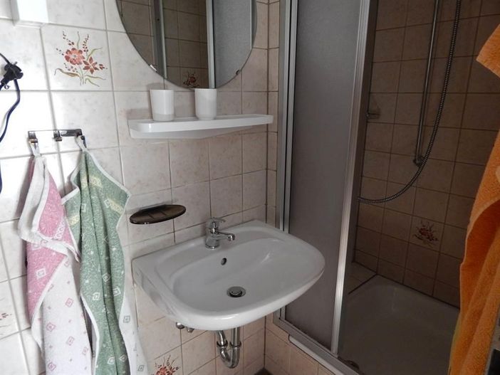 Bad Doppelzimmer 1