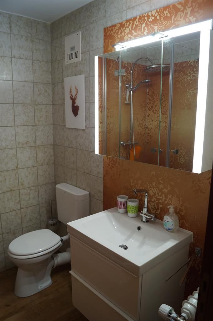 Sehr gepflegtes Badezimmer