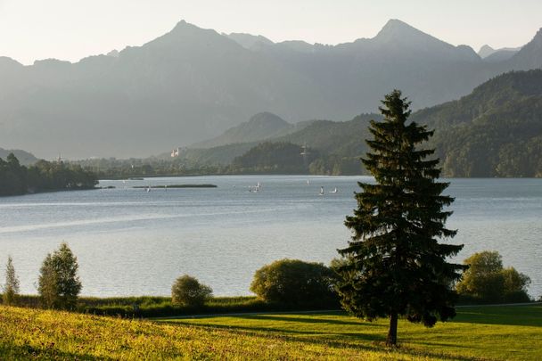 Blick über den Weißensee unterhalb des Zirmgrat