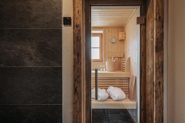 41_alpzitt_allgaeu_alps_chalets_sauna_pool