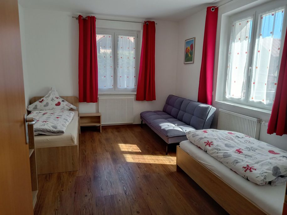Schlafzimmer 2