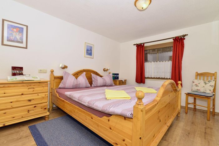 Schlafzimmer zwei Fewo 1
