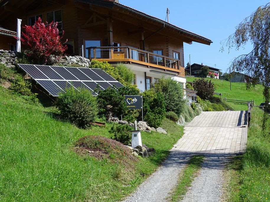 Hausansicht Sommer