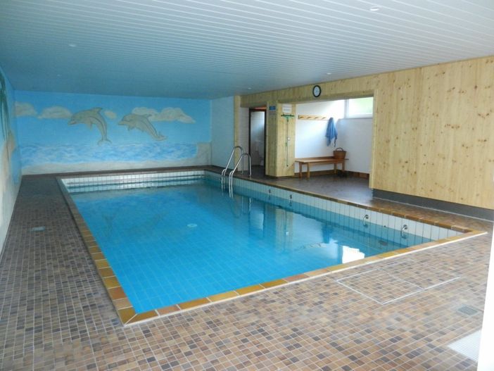 Hallenbad